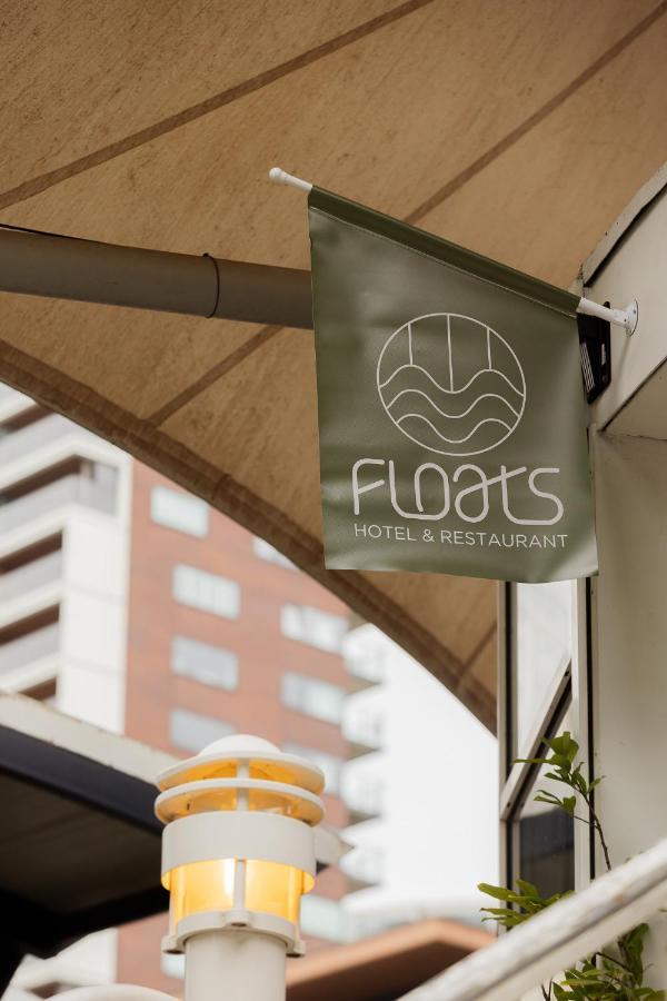 FLOATS by H2OTEL Rotterdam Exteriör bild